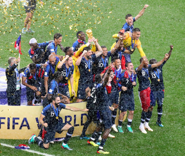 彭州市人民 彭州市人民